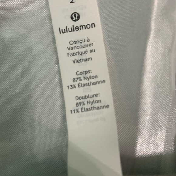 Lululemon Dusky Lavender Define Jacket - Size 2 - Picture 2 of 3